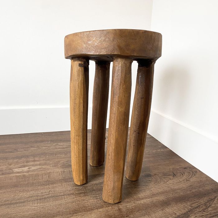 10”W x 17”H Lobi Stool